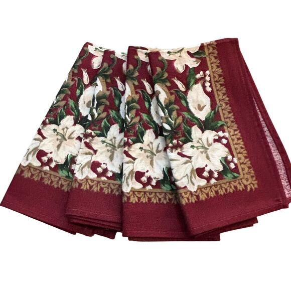Retro 1980’s cloth napkins set of 4 in burgundy red & white lily brocade finish - Picture 7 of 7